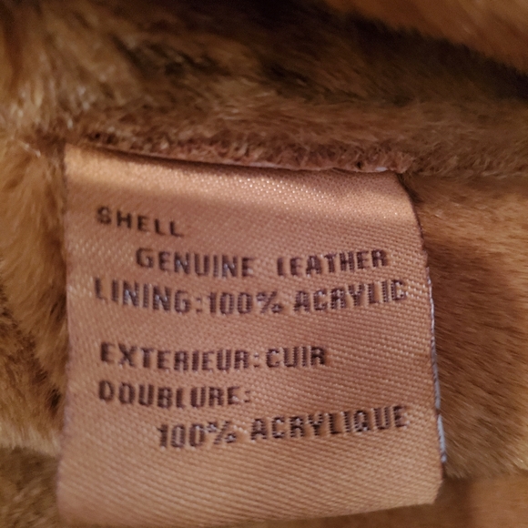 Toddler UGG Jacket - Picture 5 of 8